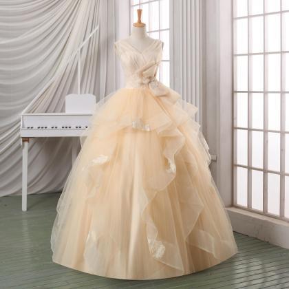 Ball Gown Backless Wedding Dress,pleated Tulle V..