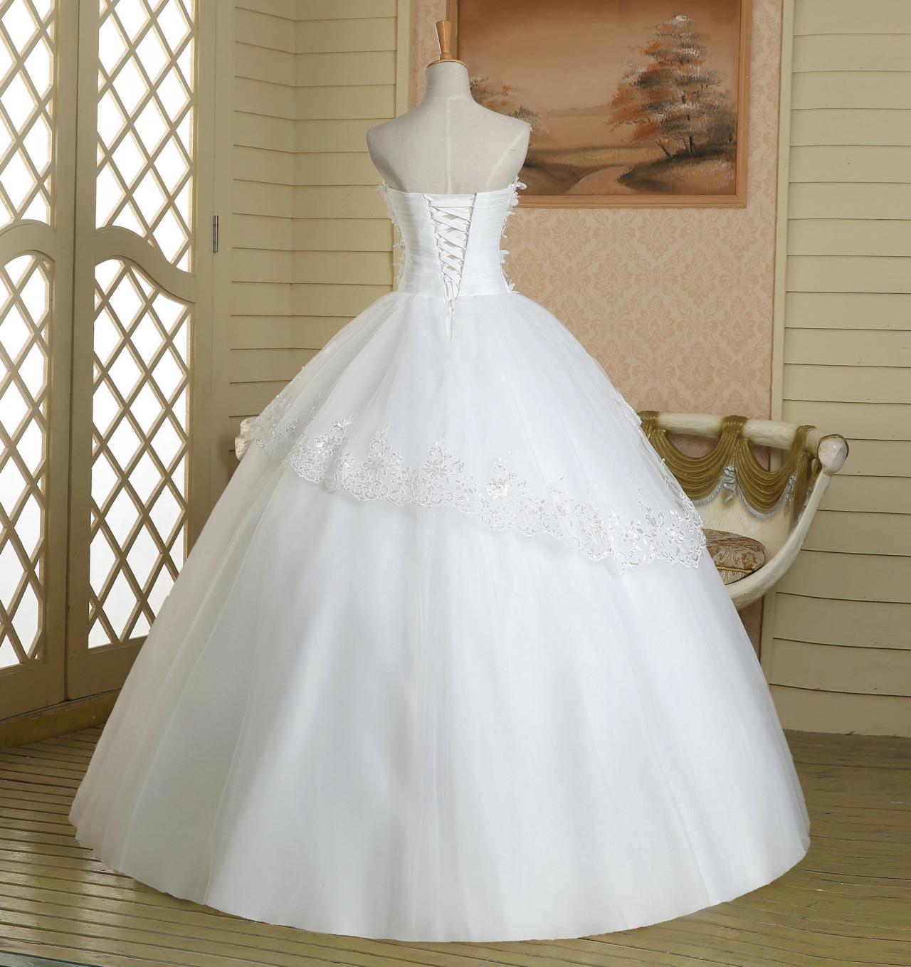 sweetheart-tulle-floor-length-lace-up-corset-white-ball-gown-wedding